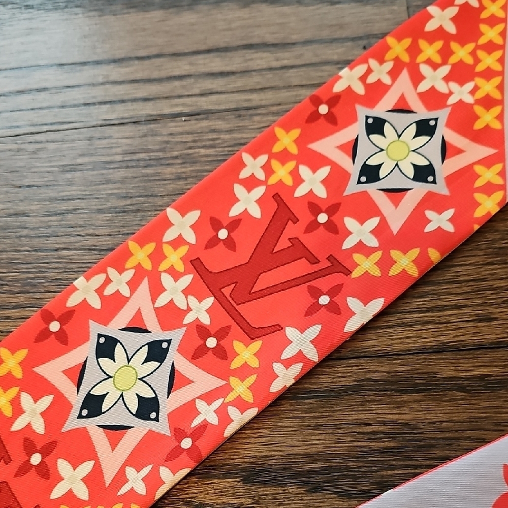 Stylish Orange and White Scarf Sash - Picture 3 of 8